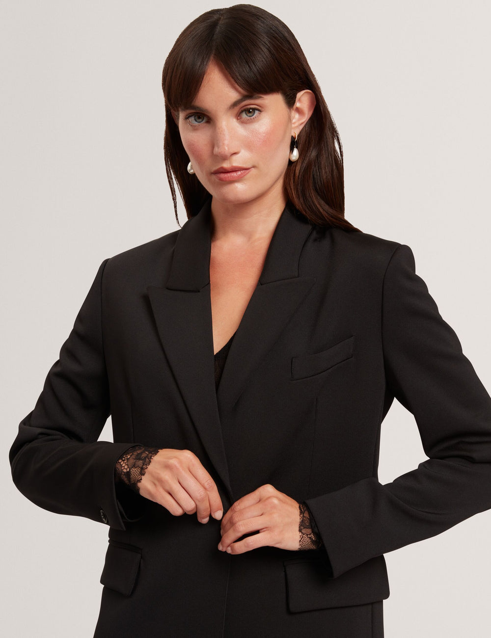INDRI | BLACK