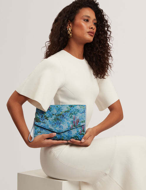 WHIMSY | LIGHT BLUE
