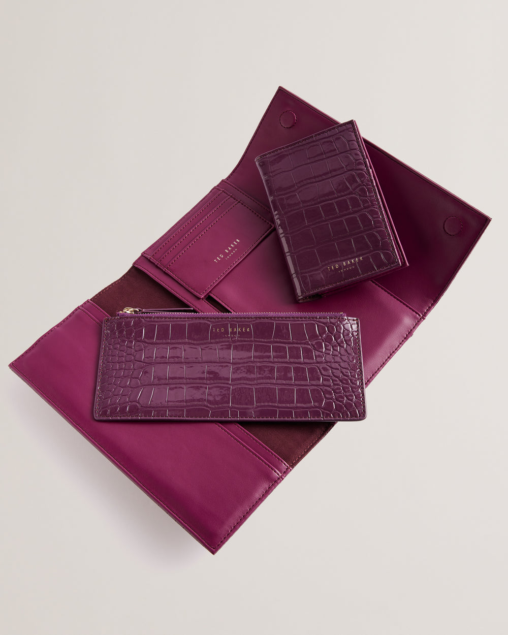 ABBIISS | MAROON
