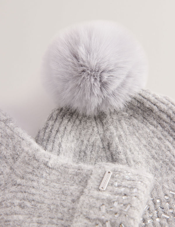 KERIIS | GREY