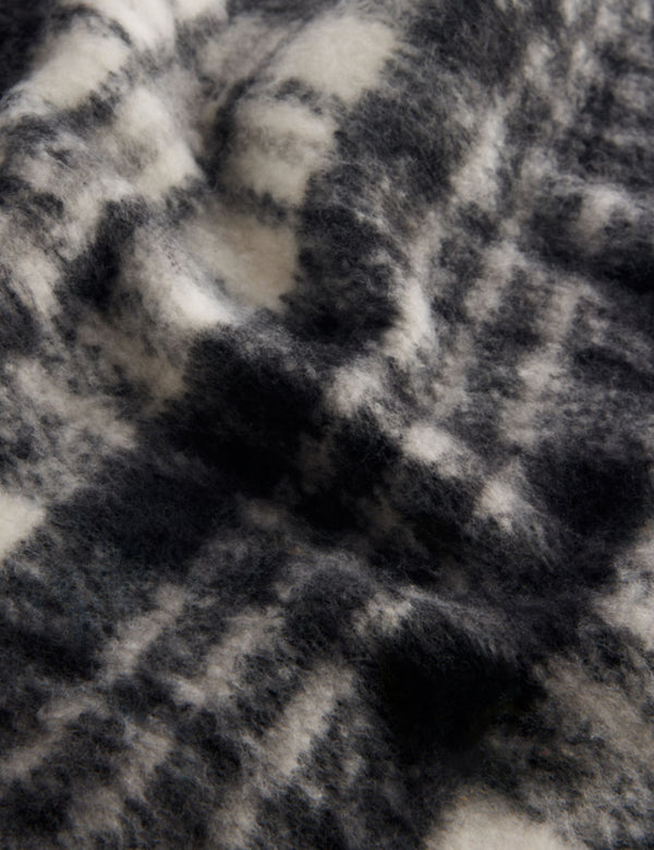CHELLIS | BLACK
