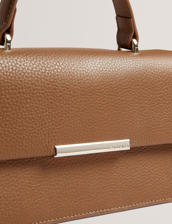 ROSLY | BROWN