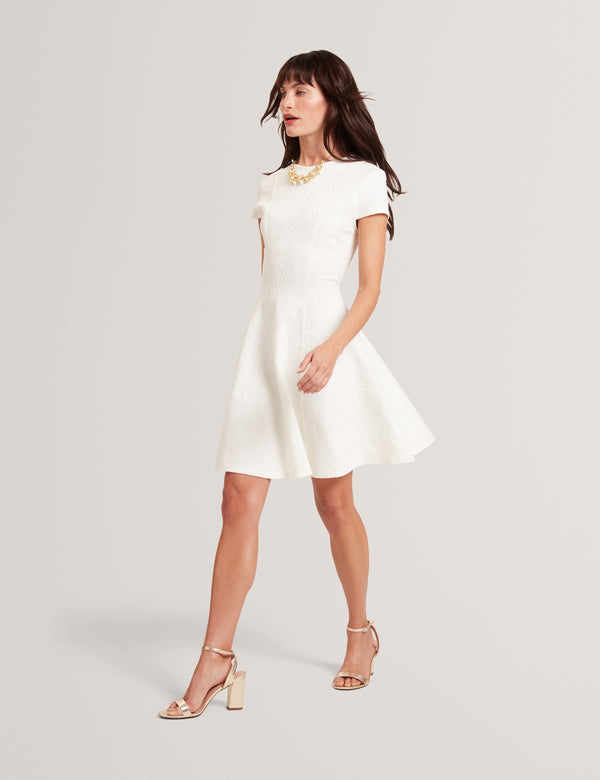 CLODAA | IVORY