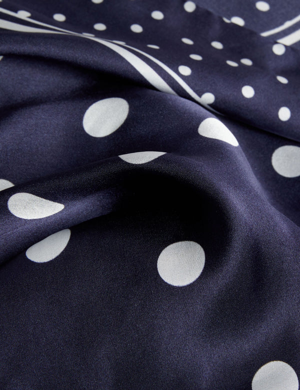 GILLS | NAVY