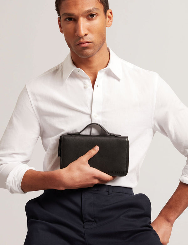 CARRLO | BLACK