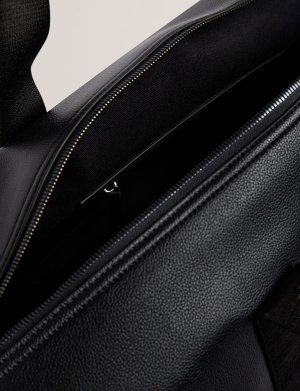 TAISON | BLACK