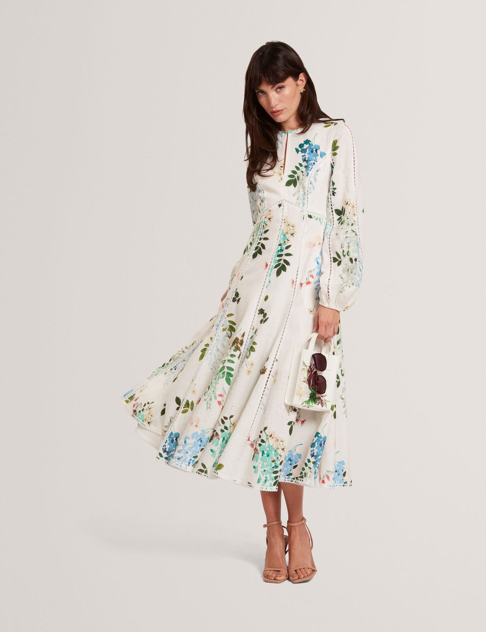 UTALA | WHITE