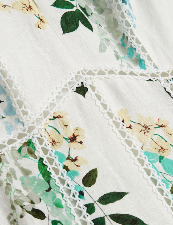 UTALA | WHITE