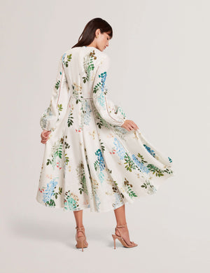 UTALA | WHITE