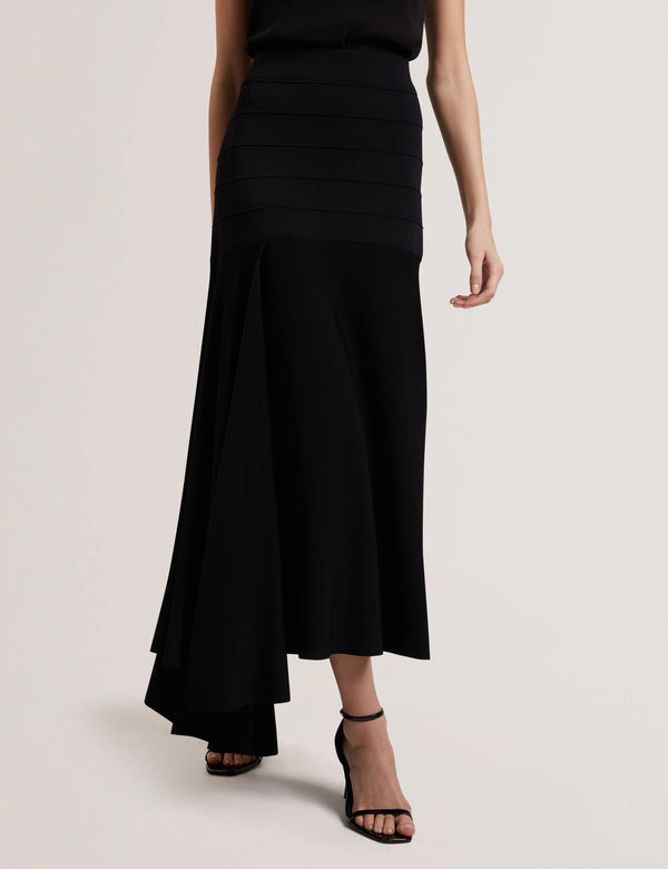 LAURRIE | BLACK