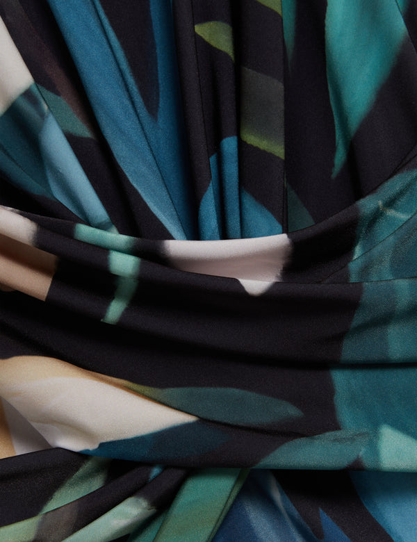 LINNEAA | BLACK