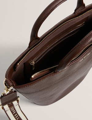 WILSONA | BROWN
