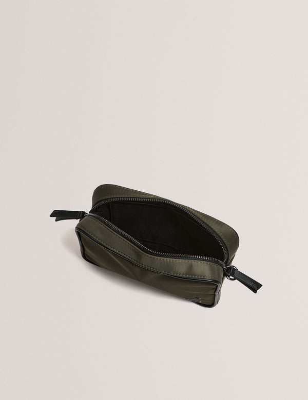 NESBIIT | KHAKI