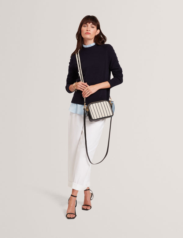 RIVEA | BLACK
