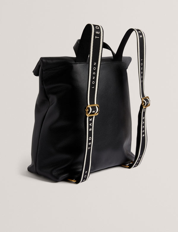 ESSAYA | BLACK