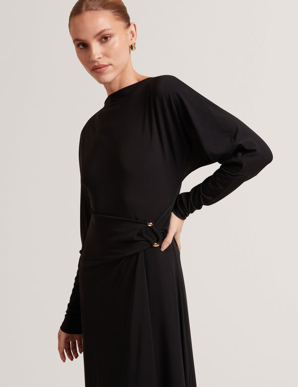 RALHAA | BLACK