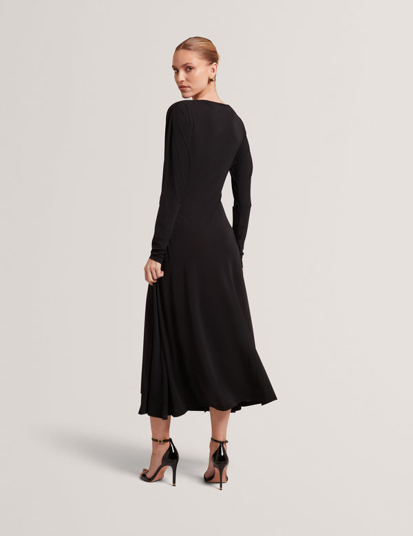 RALHAA | BLACK
