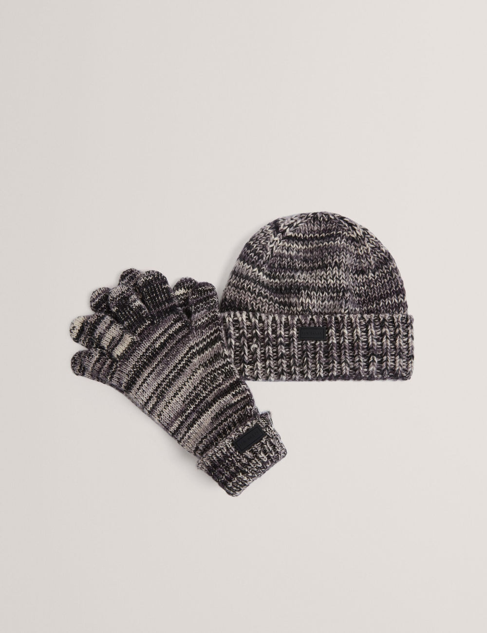 SCOTY | GREY