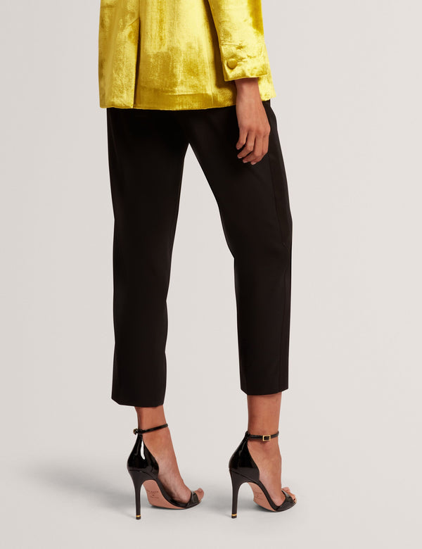 XENIT | BLACK
