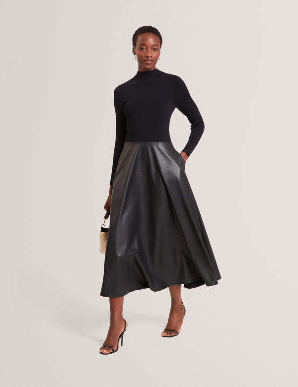 NOVIVA | BLACK