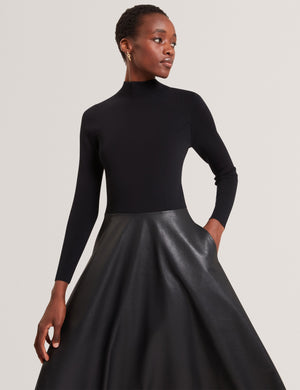 NOVIVA | BLACK