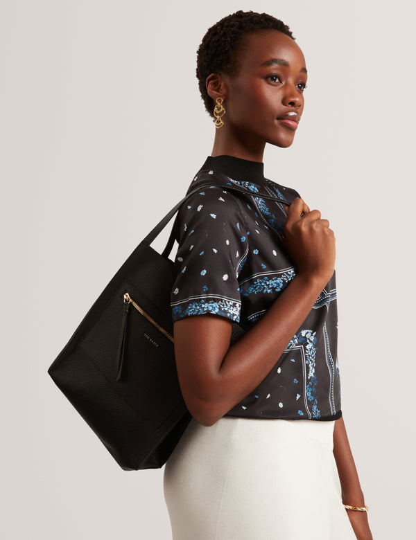 TAALA | BLACK