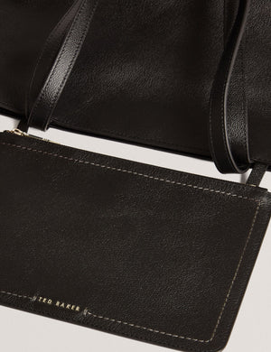 LENYYA | BLACK