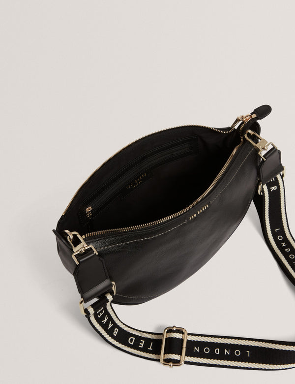 LORREEN | BLACK