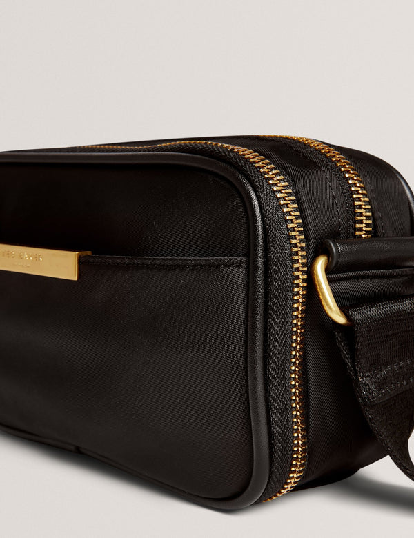 NYKILA | BLACK