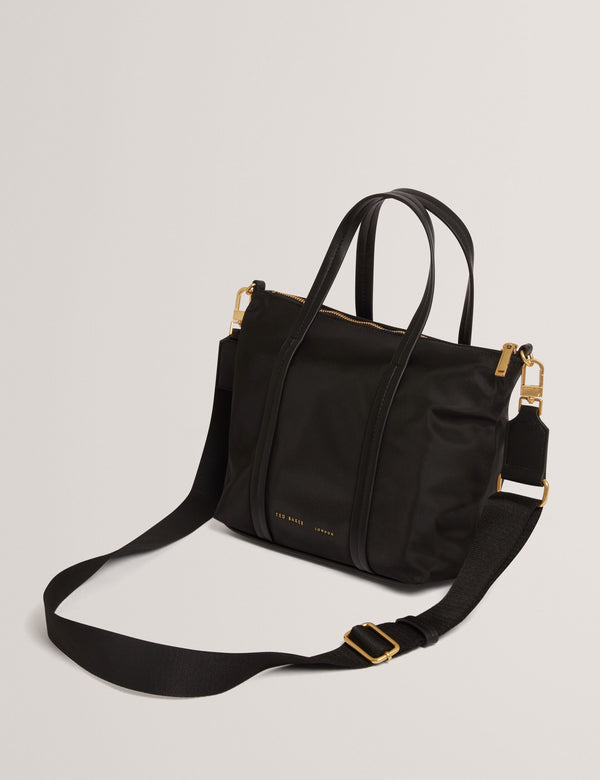 NYKKIE | BLACK