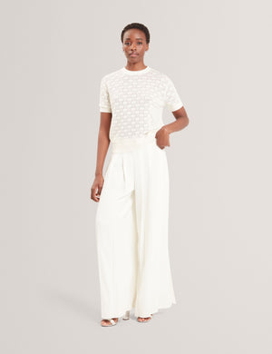 EMETA | WHITE