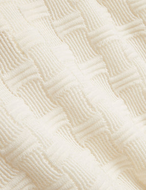 EMETA | WHITE