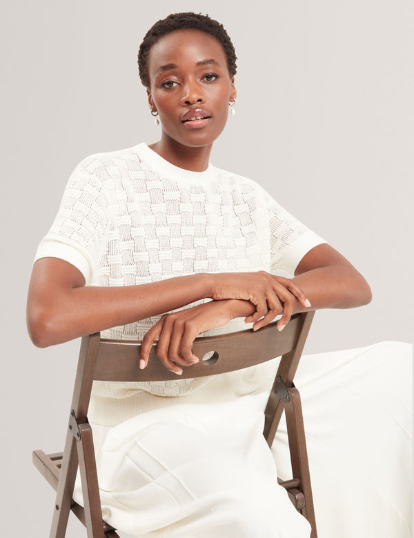 EMETA | WHITE