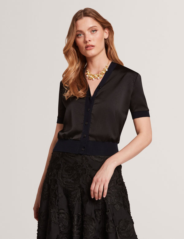 OFINA | BLACK