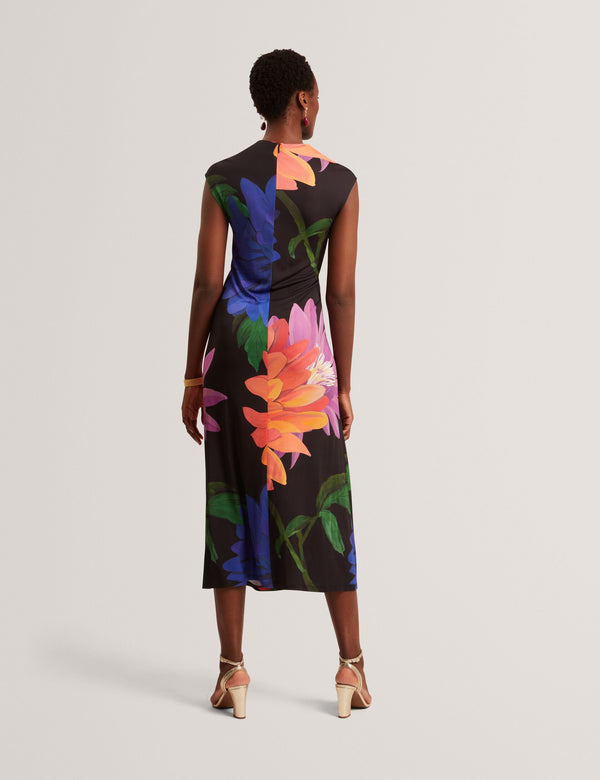 GINLA | BLACK