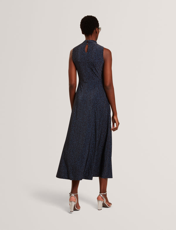 INISHA | BLACK