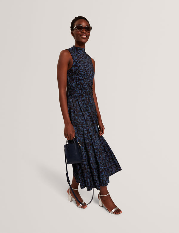 INISHA | BLACK