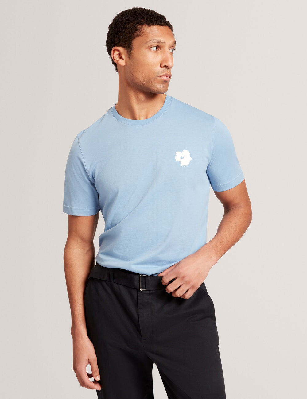 MANRIC | LT-BLUE