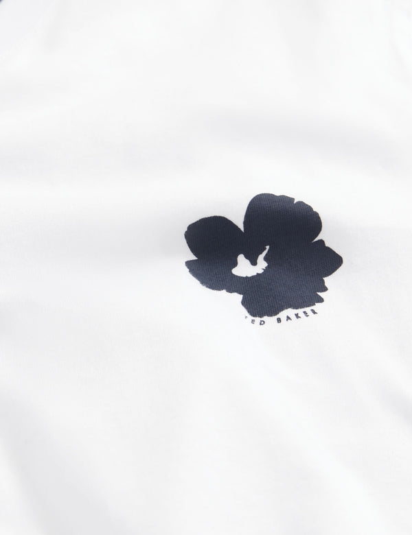 MANRIC | WHITE