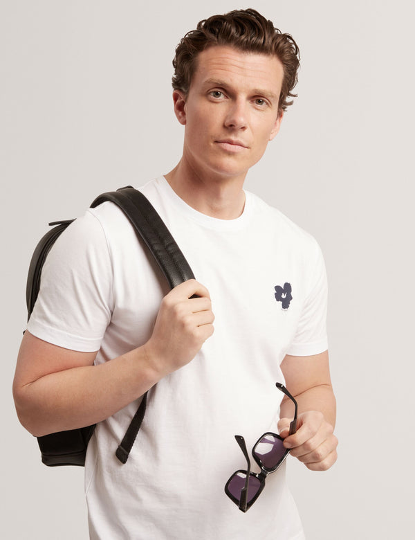 MANRIC | WHITE