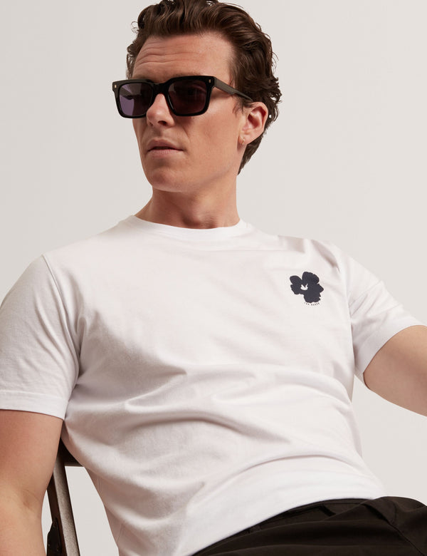 MANRIC | WHITE