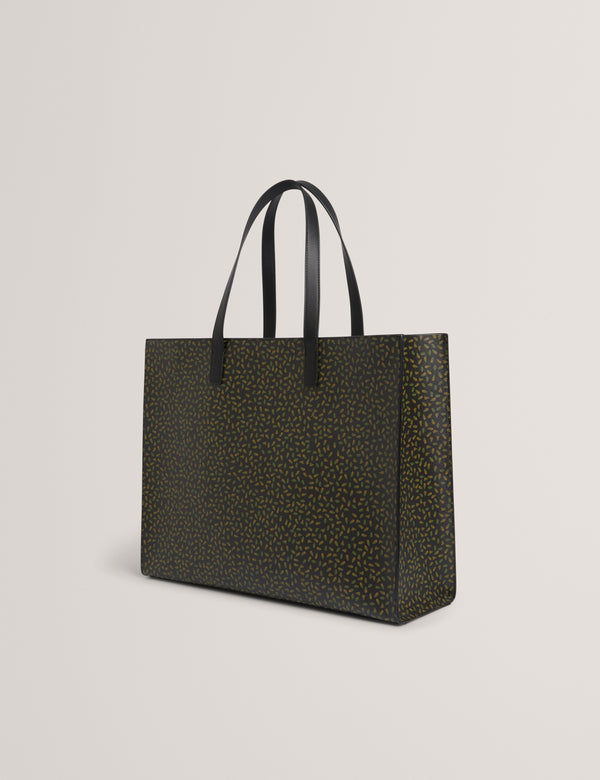 DARSHAA | BLACK