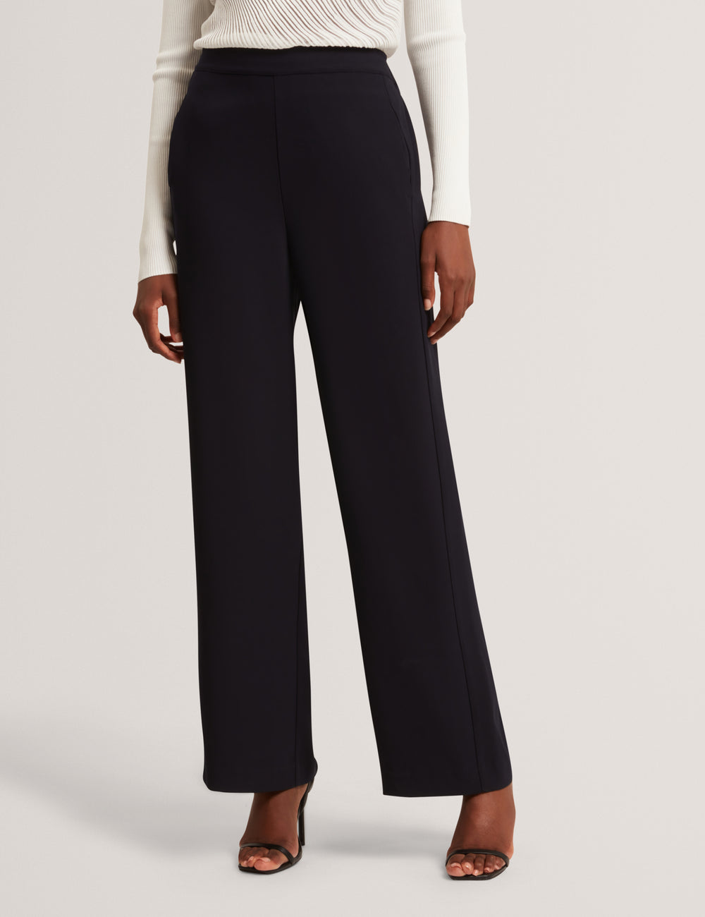 MELANAA | NAVY
