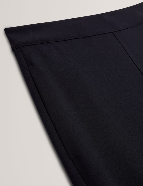 MELANAA | NAVY