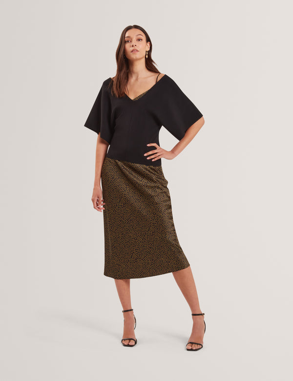 REGINAH | BLACK