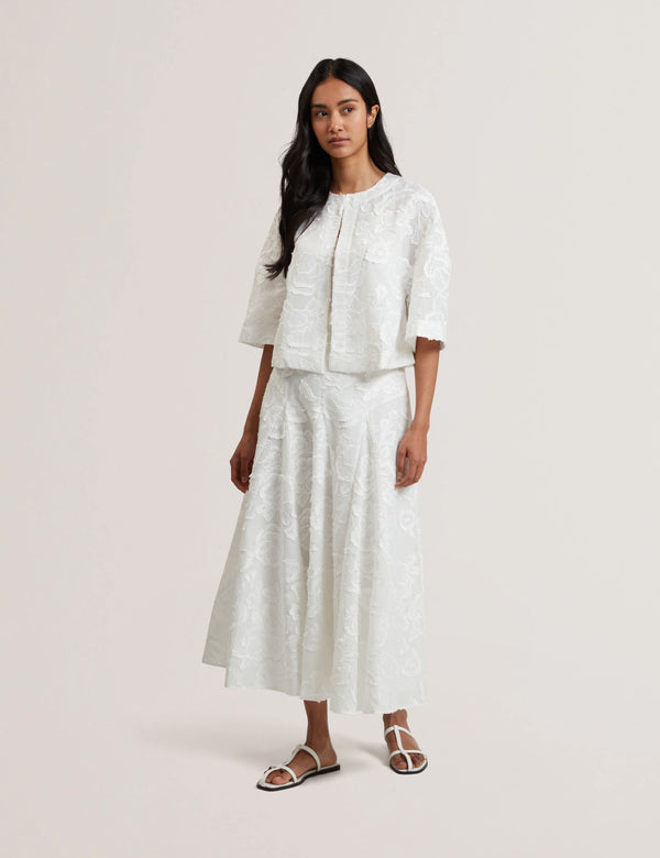 ECCRINA | WHITE