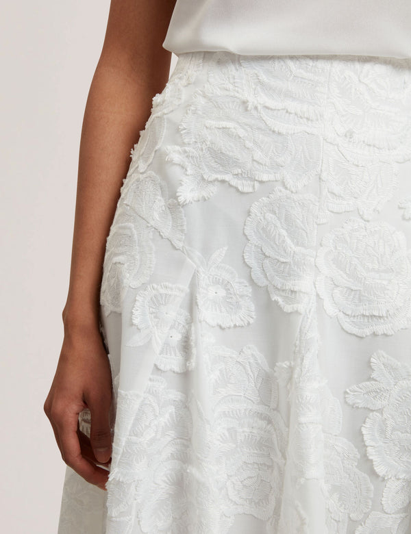 ECCRINA | WHITE