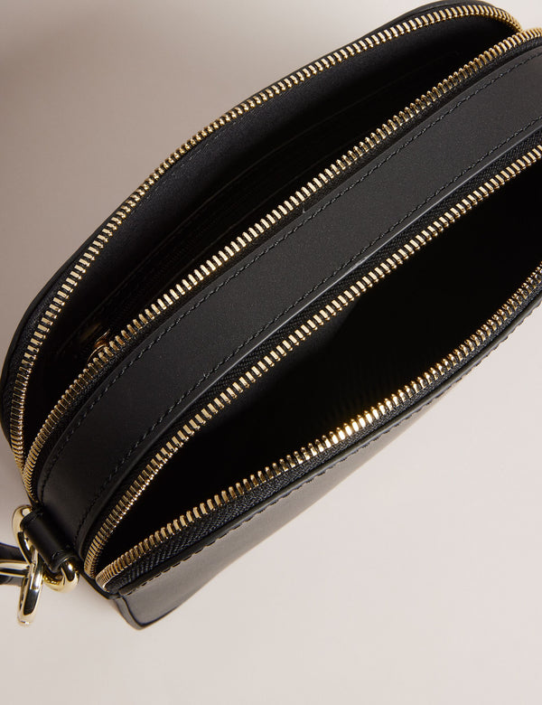 DARCELO | JET BLACK