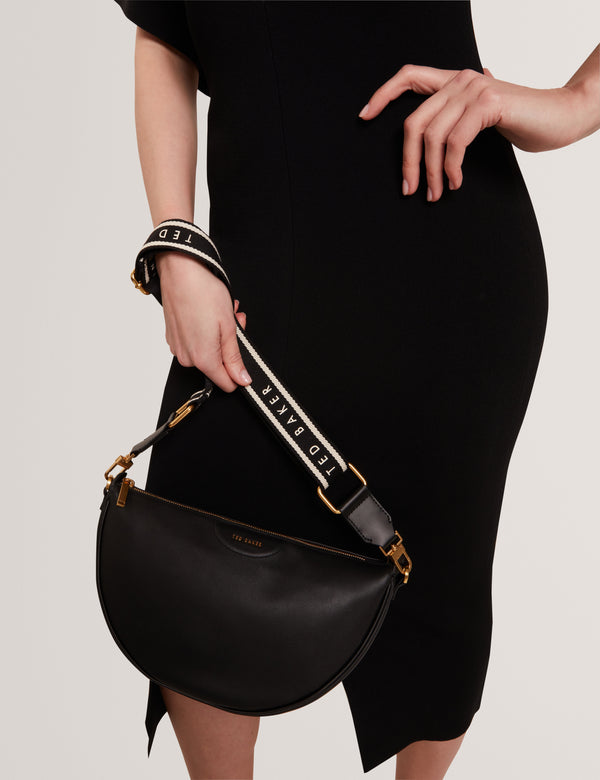 ESSINA | BLACK