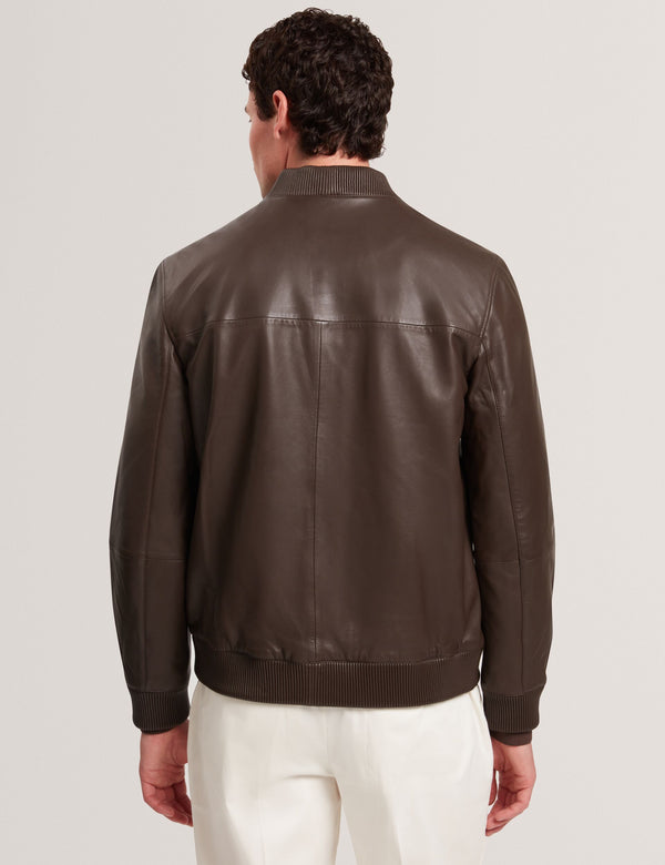 LEEAMS | DK-BROWN